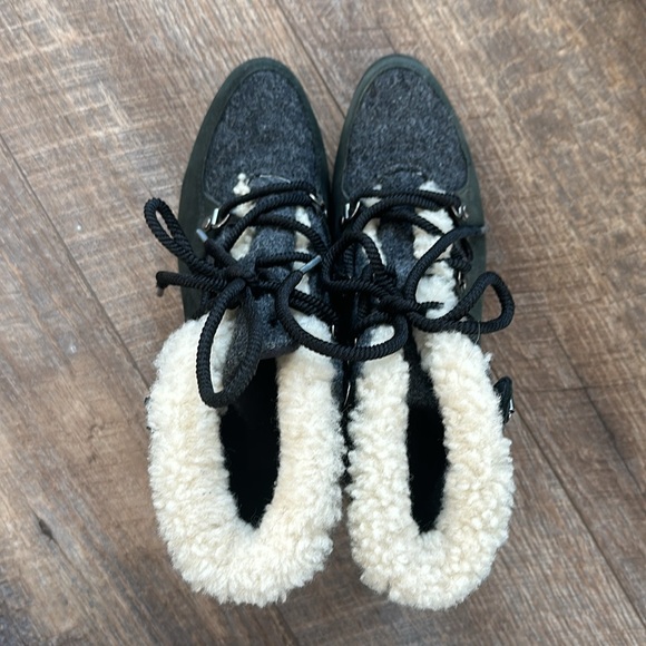 Sorel 💚 Black Sneakchic Alpine bootie - Picture 6 of 14